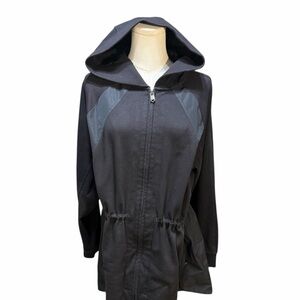 Athleta Triumph Hybrid Black Utility Jacket with 2 Way Zip and Hood Sz Lrg